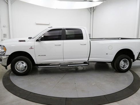 Used 2021 RAM 3500 Big Horn image 4