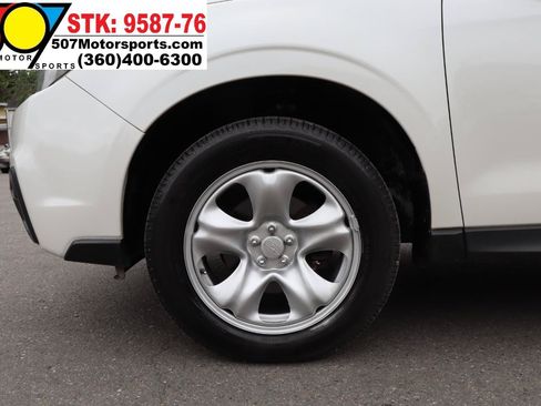 Used 2017 Subaru Forester 2.5i AWD/4WD image 25