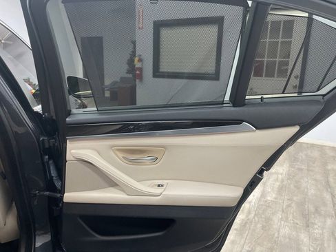 Used 2011 BMW 528i Sedan image 34