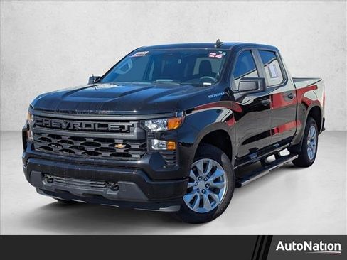 Used 2024 Chevrolet Silverado 1500 Custom image 1