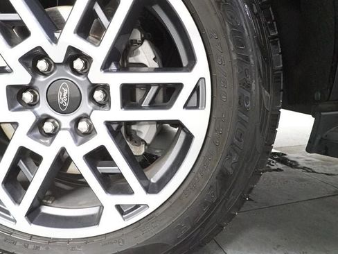 Certified 2025 Ford Expedition Active AWD/4WD image 49