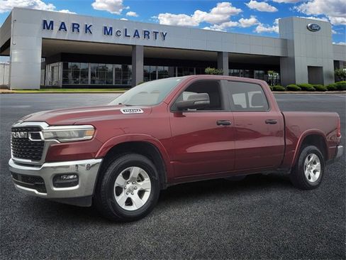 Used 2025 RAM 1500 Big Horn image 7