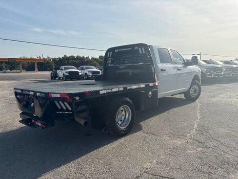 Used 2024 RAM 3500 SLT w/ Quick Order Package 2YG SLT AWD/4WD image 4