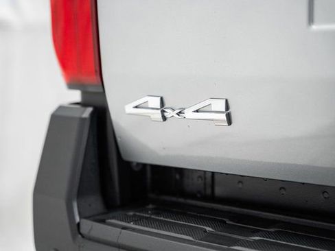 New 2026 Toyota Tacoma SR image 8