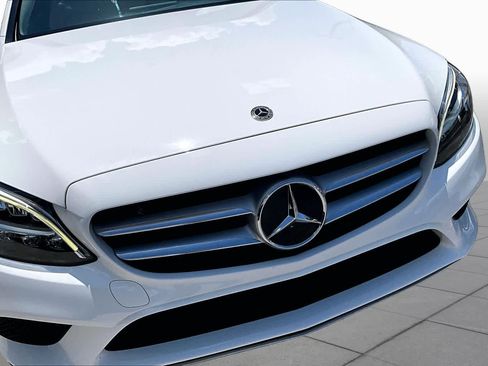Used 2019 Mercedes-Benz C 300 Sedan image 30