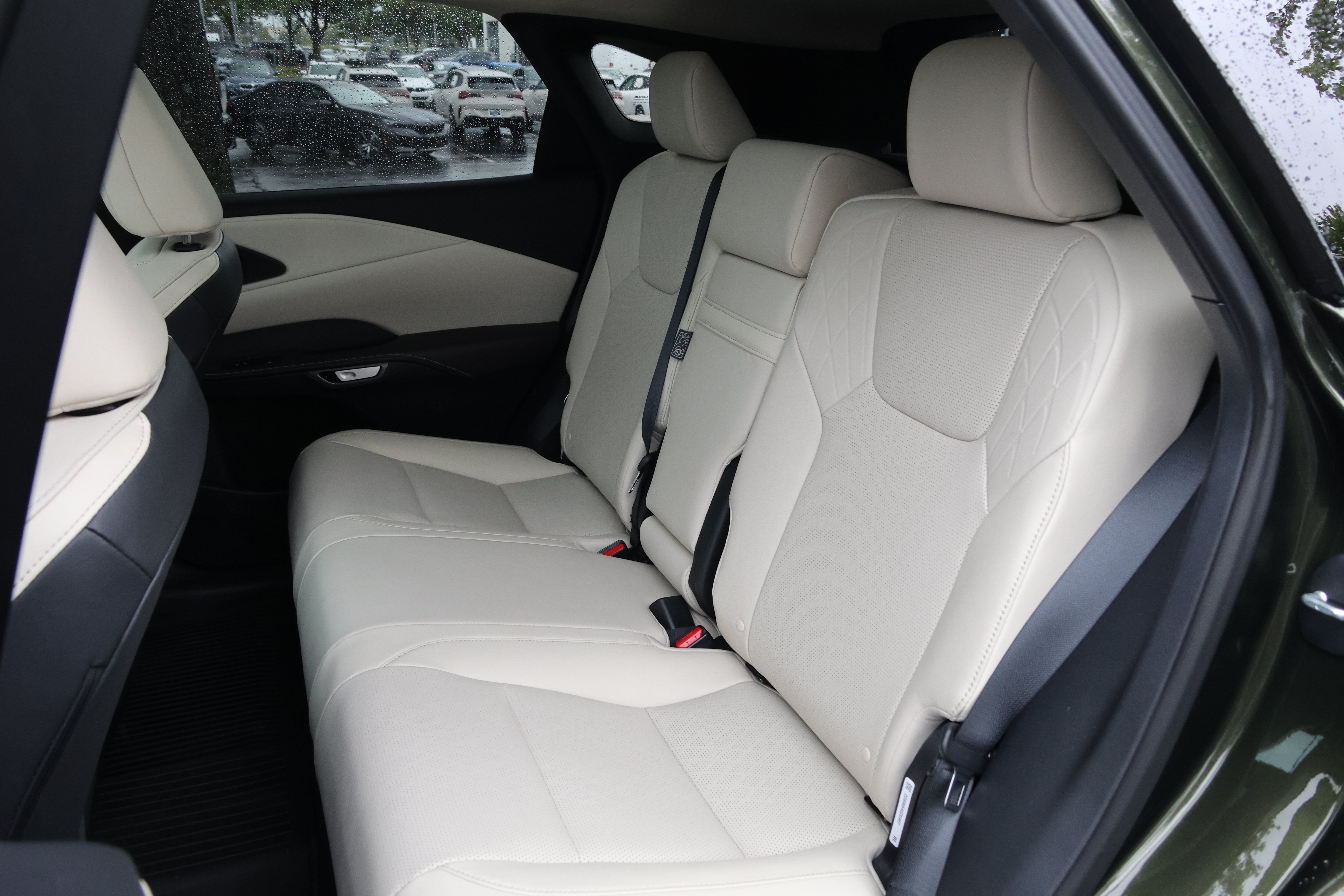 Certified 2026 Lexus RX 350h AWD/4WD image 36