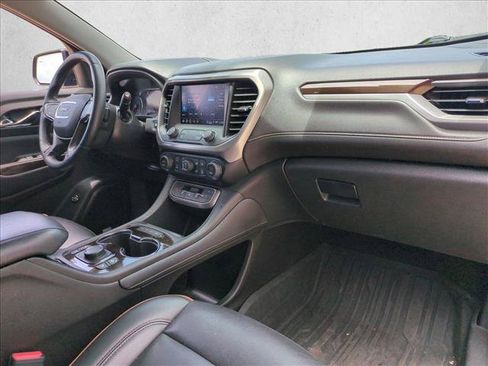 Used 2023 GMC Acadia AT4 w/ Technology Package AWD/4WD image 25