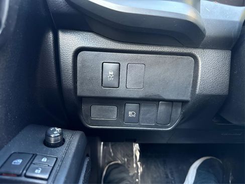 Used 2022 Toyota Tacoma SR RWD image 34