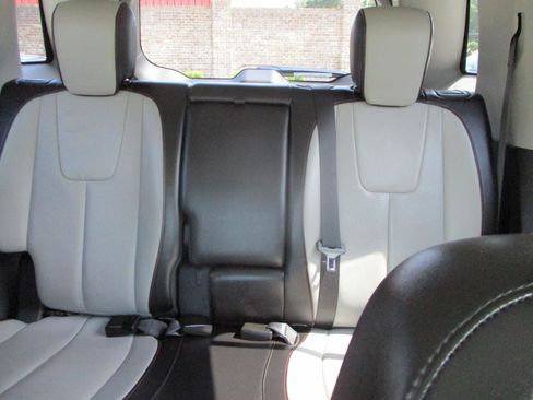Used 2012 GMC Terrain SLT FWD image 15
