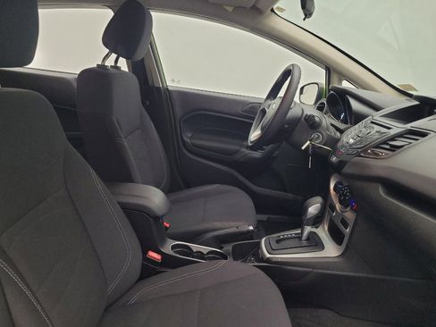 Used 2019 Ford Fiesta SE FWD image 21