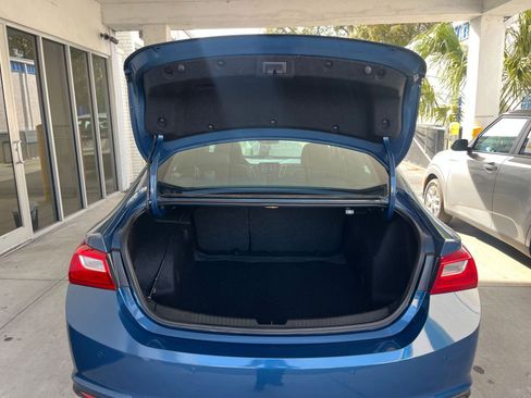 Used 2024 Chevrolet Malibu LT image 31