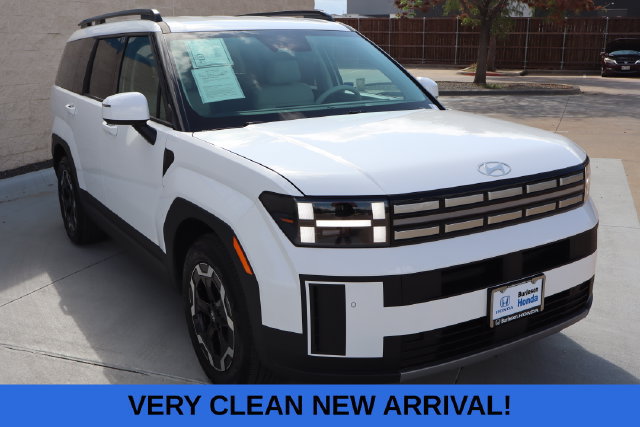 Used 2026 Hyundai Santa Fe SEL FWD image 4