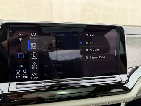 Certified 2025 Volkswagen Atlas SEL image 14