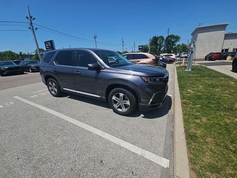 Used 2024 Honda Pilot EX-L image 19