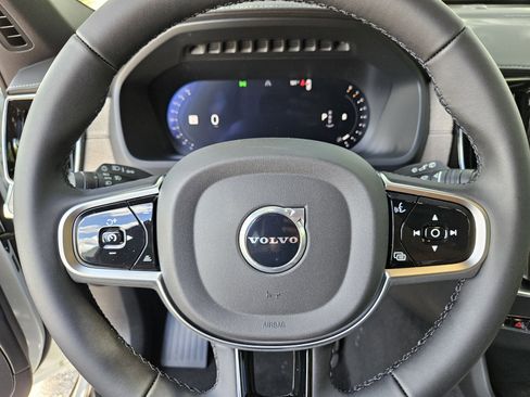 New 2026 Volvo XC90 B5 Plus image 35