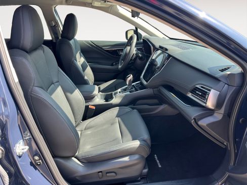 Certified 2025 Subaru Outback Touring XT AWD/4WD image 16