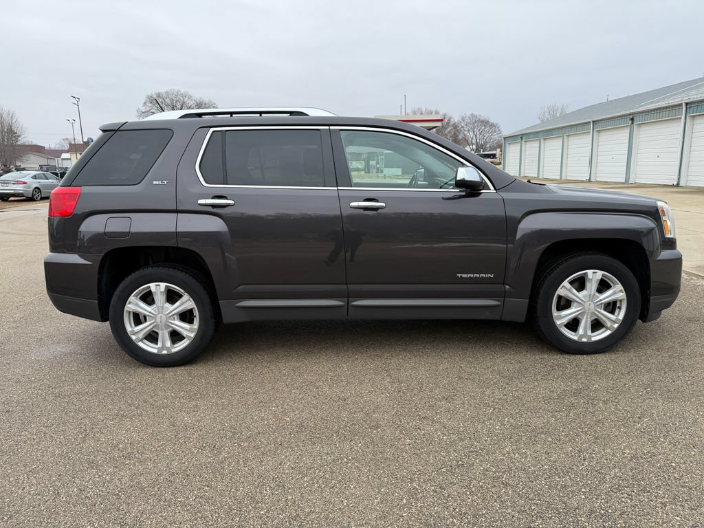 Used 2016 GMC Terrain SLT w/ Open Road Package AWD/4WD image 4