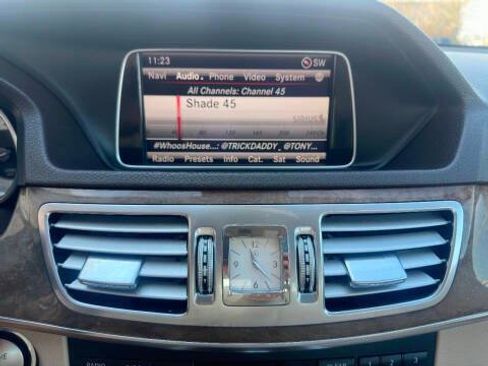 Used 2014 Mercedes-Benz E 350 4MATIC Sedan image 28