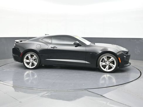 Used 2019 Chevrolet Camaro SS RWD image 11