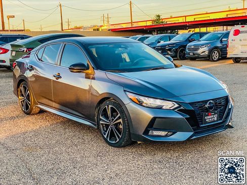 Used 2021 Nissan Sentra SR image 10