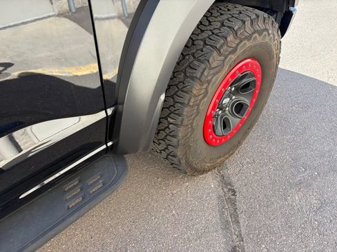 Certified 2023 Ford F150 Raptor w/ Raptor Carbon Fiber Package AWD/4WD image 15