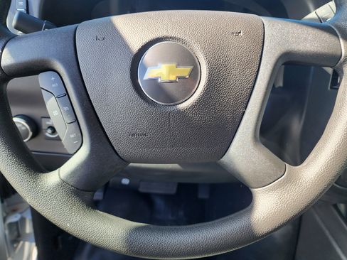 New 2025 Chevrolet Express 2500 w/ Driver Convenience Package image 27