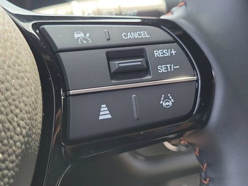 Certified 2026 Honda HR-V Sport image 25