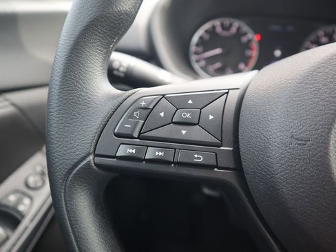 Used 2025 Nissan Sentra S image 20