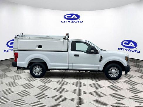 Used 2019 Ford F250 XL w/ Power Equipment Group RWD image 2