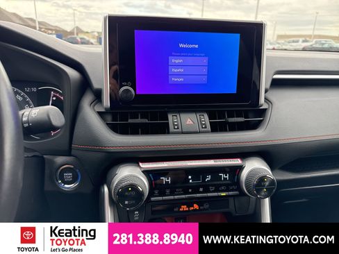 Used 2024 Toyota RAV4 Adventure AWD/4WD image 18