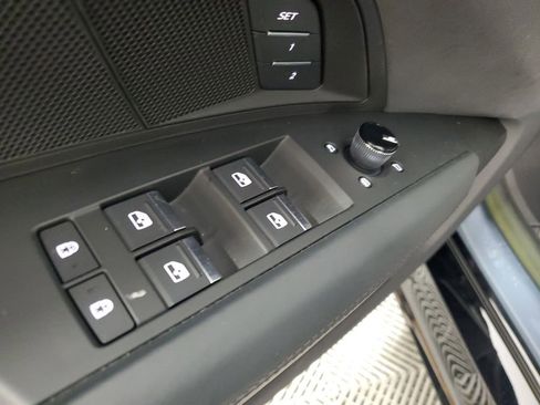 Used 2023 Audi RS e-tron GT w/ Carbon Performance Package image 20