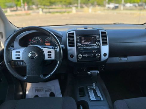 Used 2017 Nissan Frontier S image 13