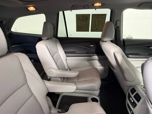 Used 2020 Honda Pilot Elite image 46