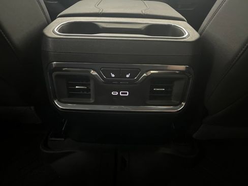 Used 2025 Chevrolet Silverado 1500 LTZ w/ Technology Package AWD/4WD image 29