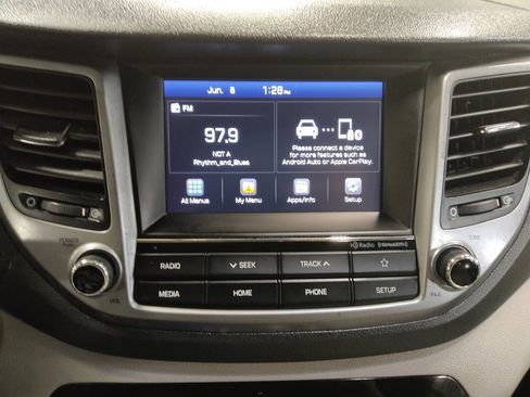 Used 2018 Hyundai Tucson Value w/ Cargo Package FWD image 25