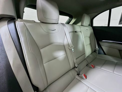 Used 2023 Cadillac XT4 Luxury FWD image 31