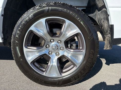 Used 2024 RAM 1500 Laramie RWD image 13