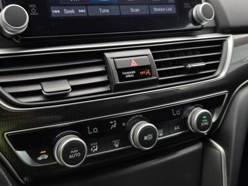 Used 2022 Honda Accord Sport image 24
