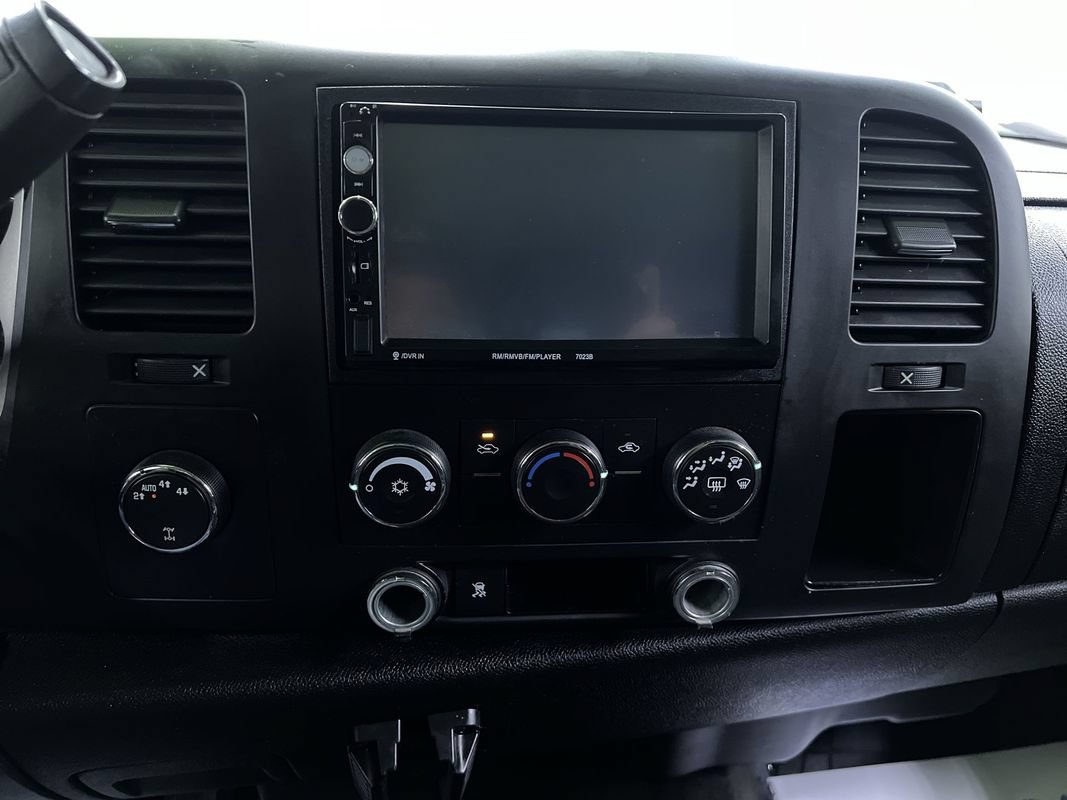 Used 2010 Chevrolet Silverado 1500 LT w/ Power Pack Plus AWD/4WD image 20