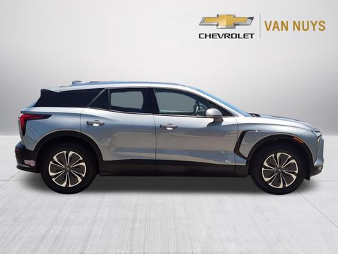Used 2024 Chevrolet Blazer EV LT AWD/4WD image 4