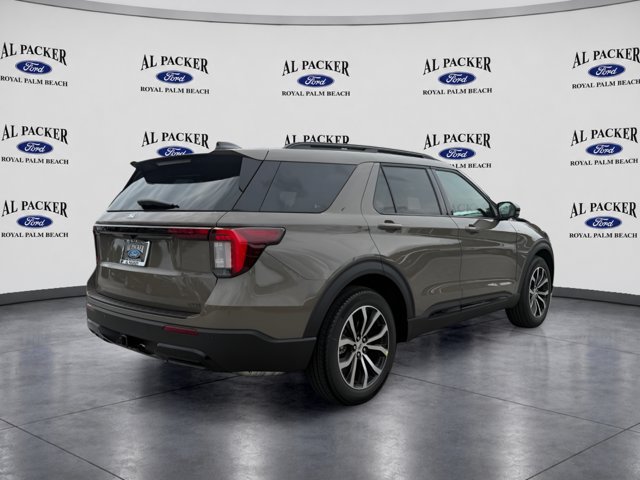New 2027 Ford Explorer ST-Line w/ Premium Package RWD image 7