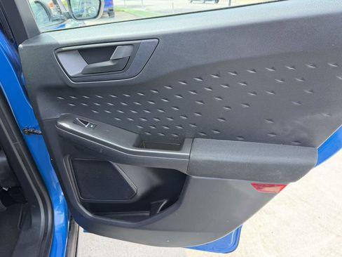 Used 2020 Ford Escape S FWD image 25