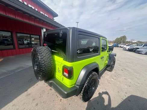 Used 2021 Jeep Wrangler Sport image 4