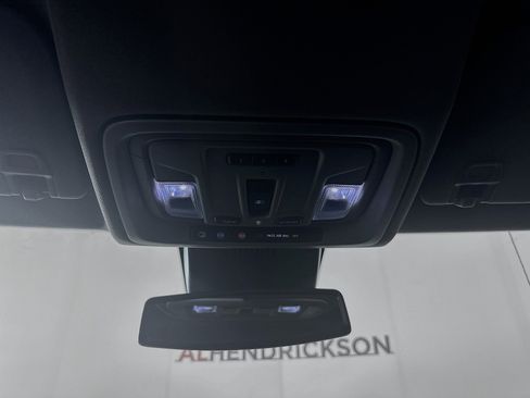 Used 2023 GMC Sierra 1500 SLT w/ SLT Premium Plus Package image 18