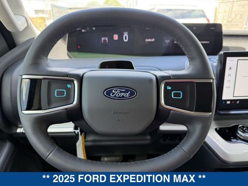 New 2025 Ford Expedition Max Active image 31