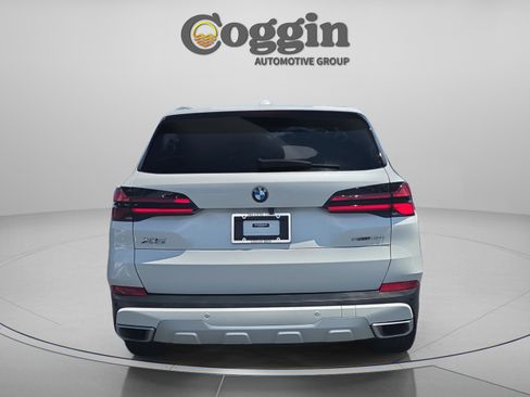 Used 2024 BMW X5 sDrive40i w/ Premium Package RWD image 4