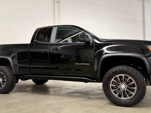 Used 2021 Chevrolet Colorado ZR2 AWD/4WD image 5