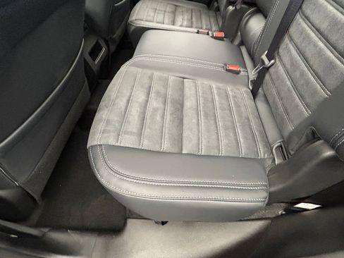 New 2026 Mitsubishi Outlander SE image 31