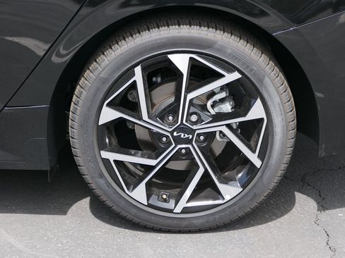 Used 2025 Kia K5 EX FWD image 11