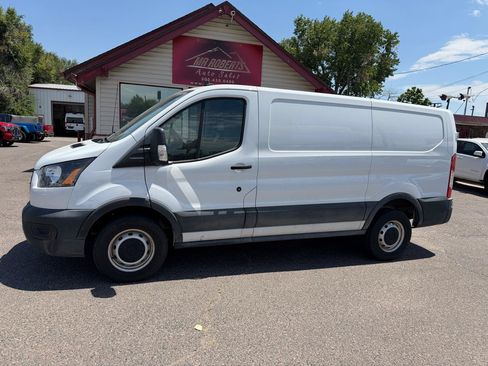 Used 2021 Ford Transit 250 Low Roof RWD image 2